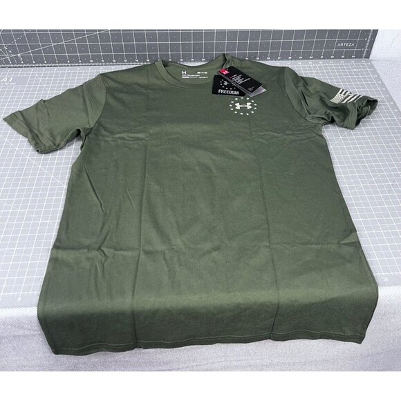 Men's Under Armour Freedom Flag Logo Tactical T Shirt NEW Sz Small - Picture 5 of 7